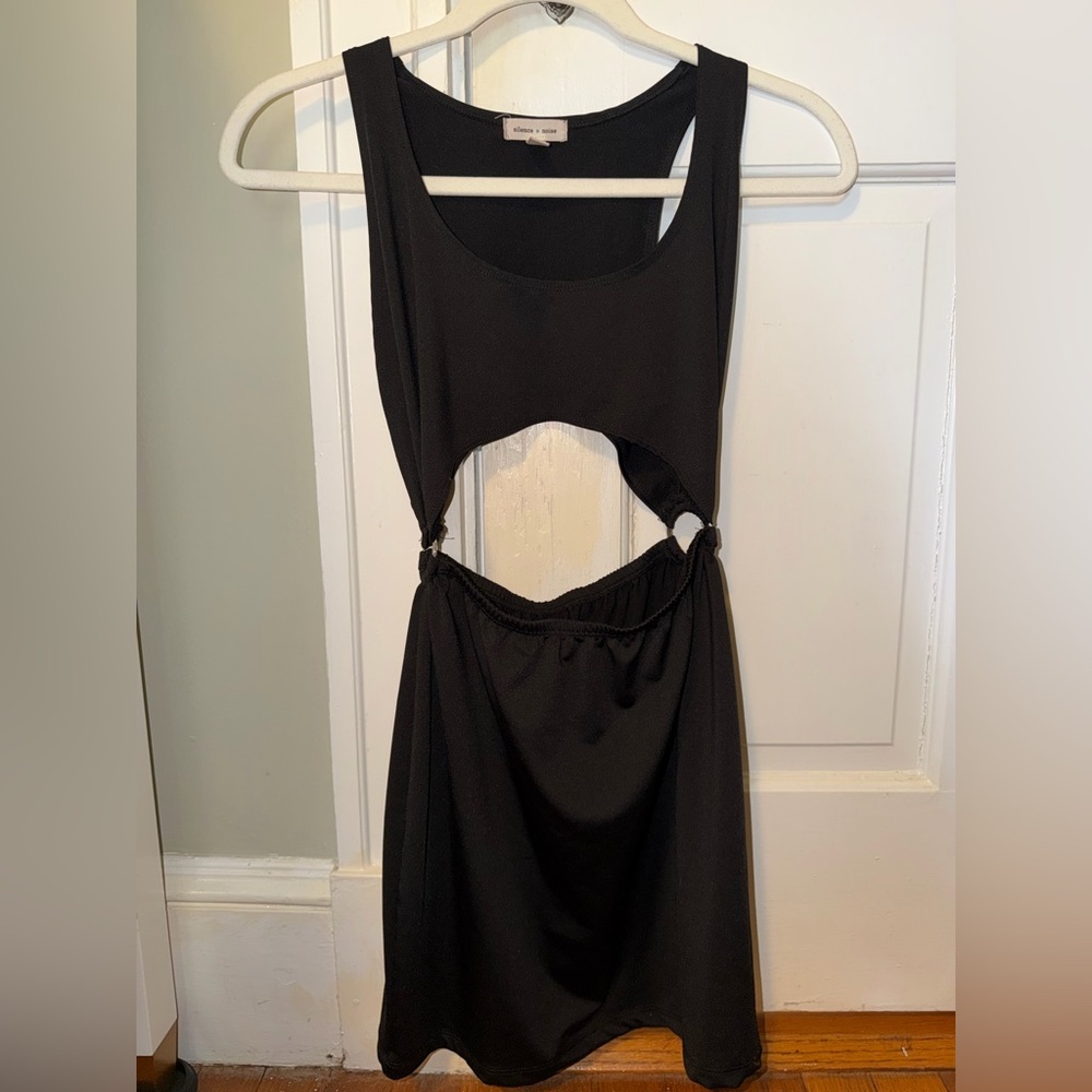 silence + noise Black Scoop Neck Sleeveless Top